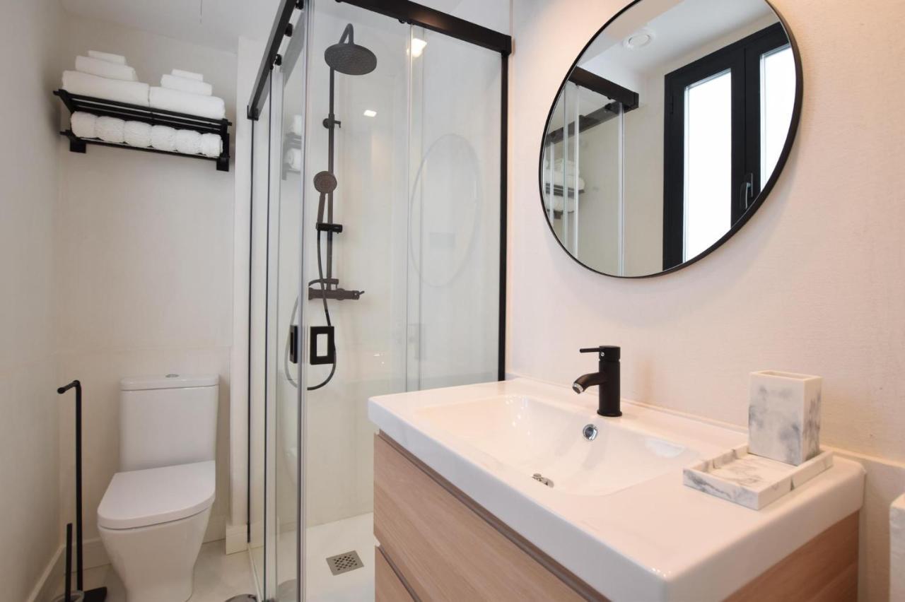 Apartamento con terraza centro Málaga Esterno foto